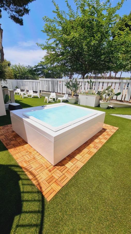 The Garden Aparthotel *